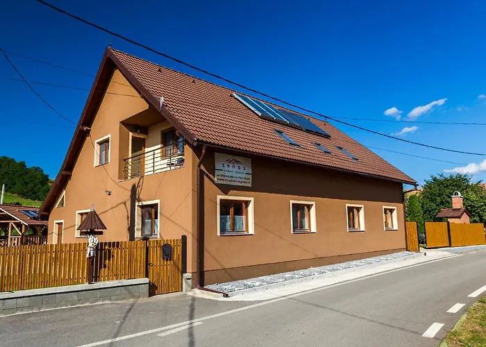 Eross Kulcsoshaz Villa Lazarea photo