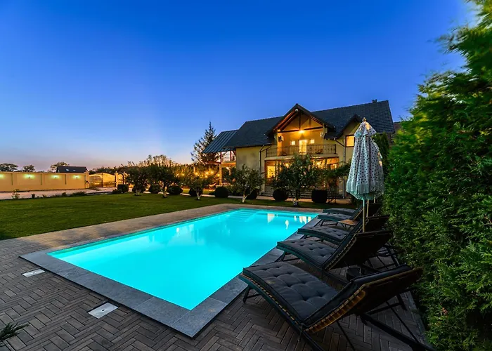 Orchard Villa Brasov photo
