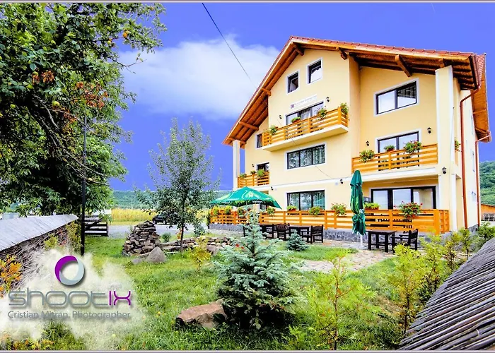 Camves Inn Sighetu Marmatiei photo